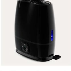 NEW ULTRASONIC HUMIDIFIER. Quality Product With Great Reviews 