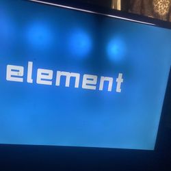 Element 32 Inch With Tv Mount 