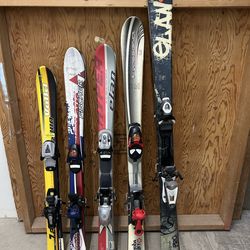 (5) skis sz 100-135