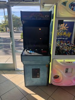 Arcade/ Man Cave/ multiple Games