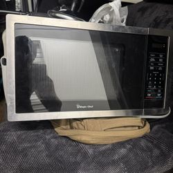 Magic Chef Microwave 