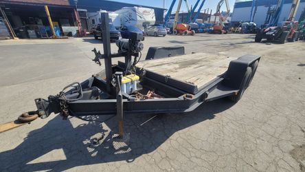 Equipment Tilt Trailer