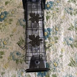 Comedero Para Pajaros De Metal Solo Efectivo 