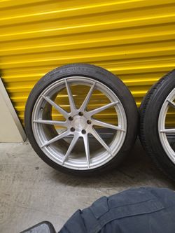 Rare Avant-garde 19 By 9.5  OBO