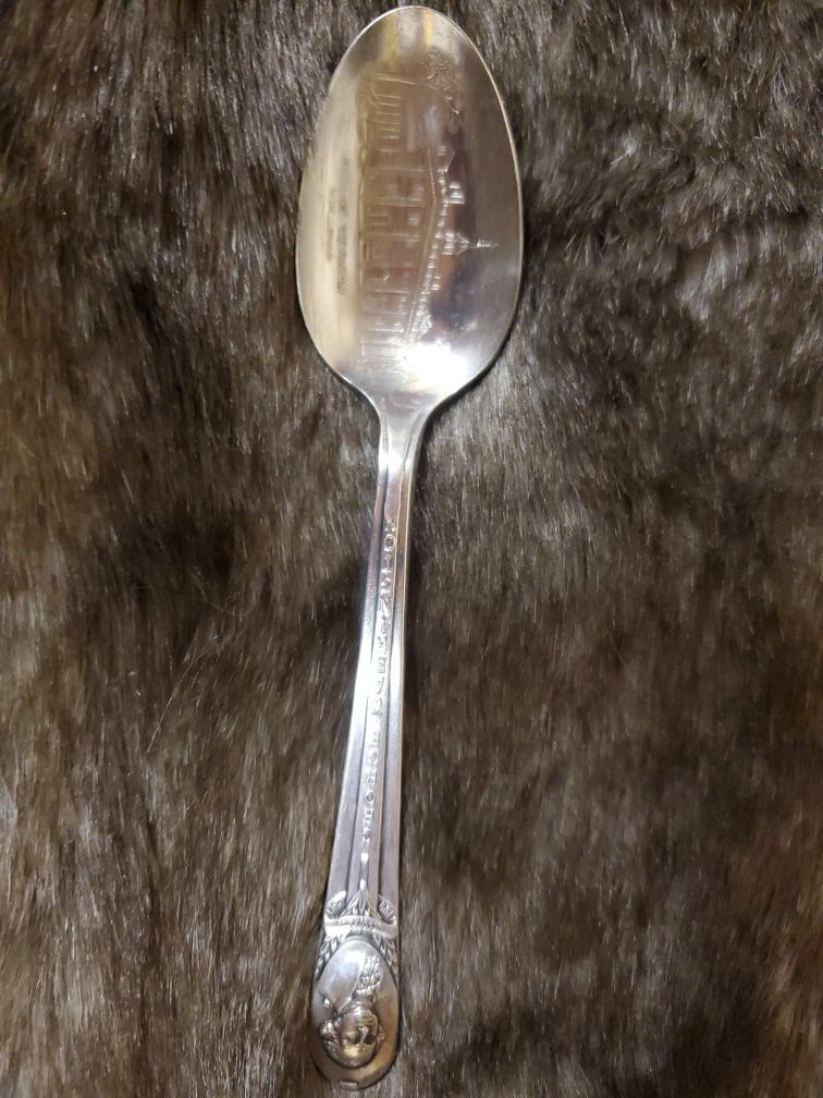 Collector's George Washington spoon