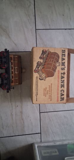 Jim Beam Tank Car decanter