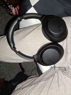 NO DELIVERIES ONLY PICKUP Sony WH-1000XM4