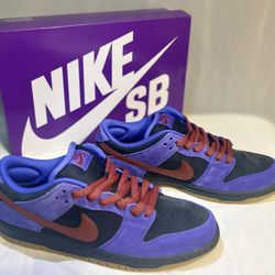 Nike SB Dunk Low