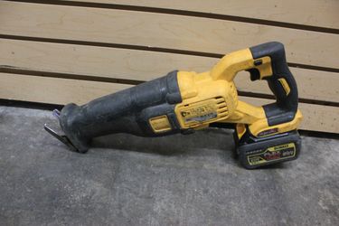 DeWalt DCS388 60V Flexvolt Reciprocating saw W/ 6.0AH Flexvolt Battery