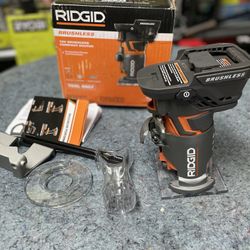 RIDGID 18V OCTANE Brushless Cordless Compact Fixed Base Router with 1/4 in. Bit, Round and Square Bases and Collet Wrench