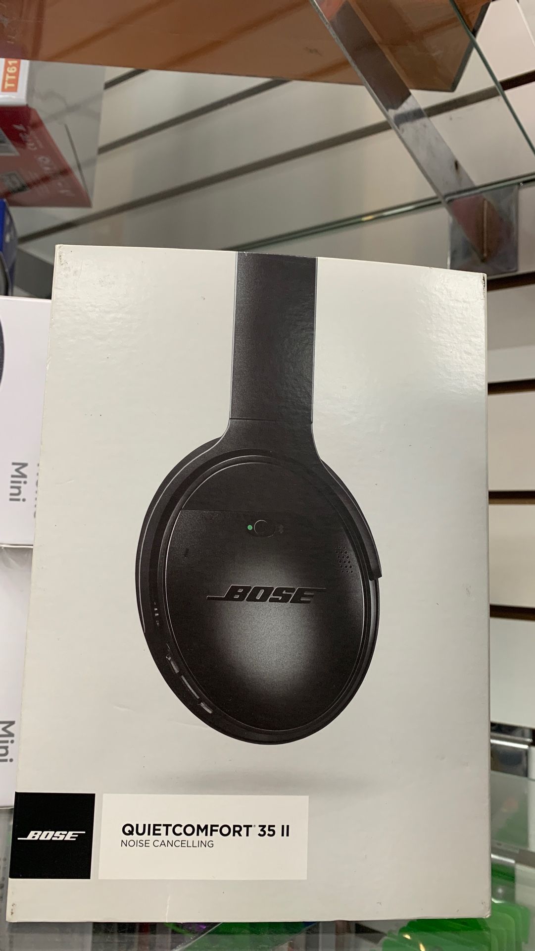 BOSE LIKE NEW