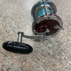 Penn 113H Special 4/0 Senator High Speed Reel