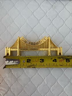 San Francisco Golden Gate Bridge Souvenir card holder magnet