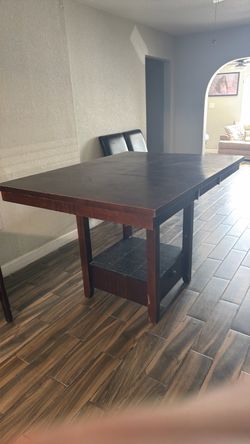 Table set