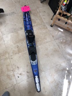 Obrien siege ski slalom. Great condition!