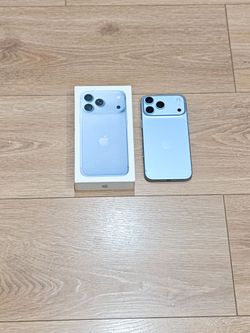 iPhone 18 pro max 256gb ready for cricket/att/lyca mobie