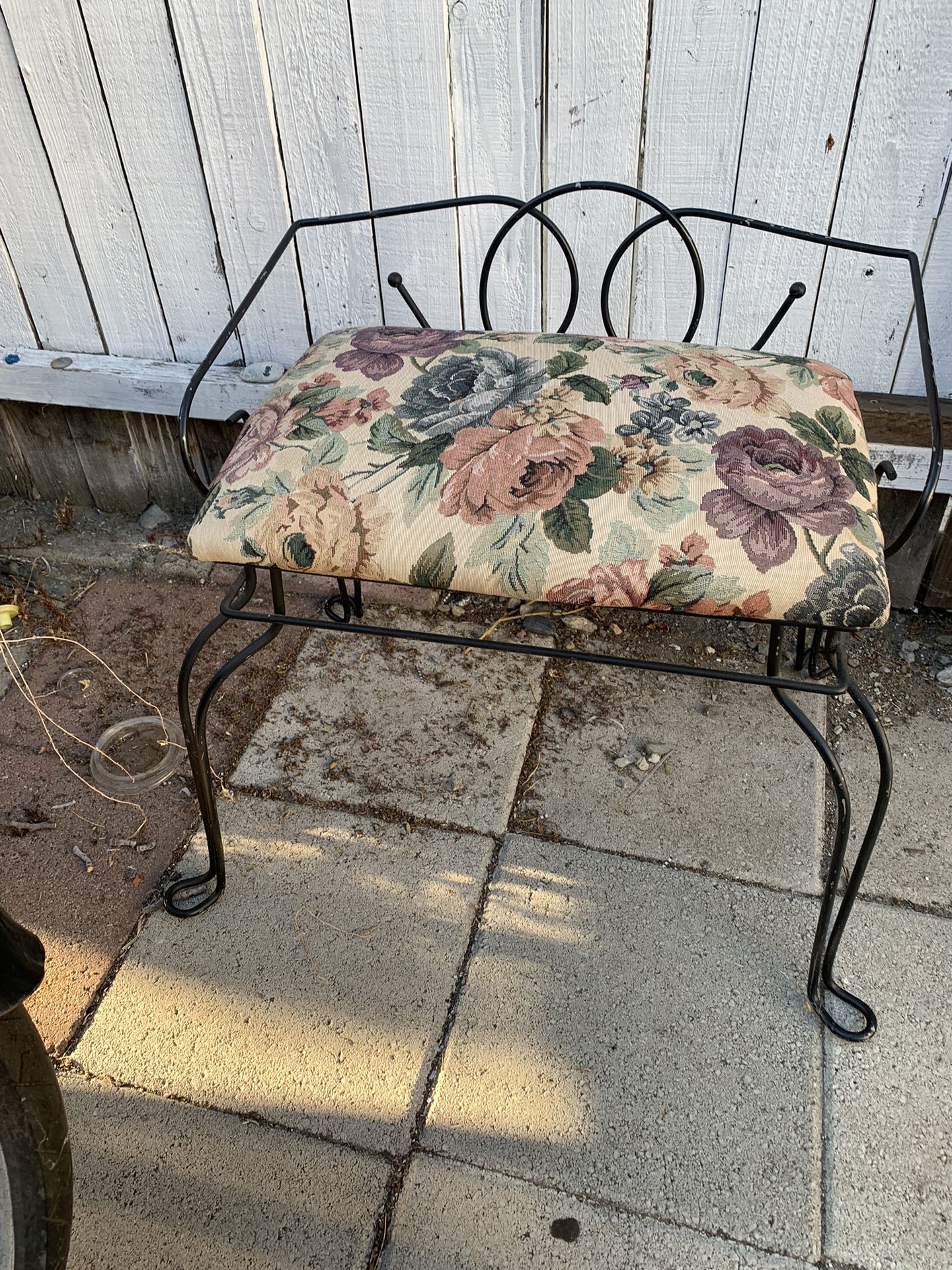 Bench Or Stool Upholstered.