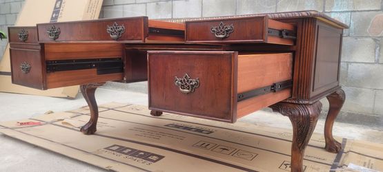 Executive writing/computer desk