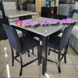 NEW DINING TABLE SET