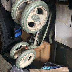 Stroller Decent Condition 