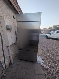 Sub zero fridge