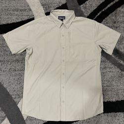 Patagonia Skiddore Short Sleeve Men’s Shirt Pelican Size Medium