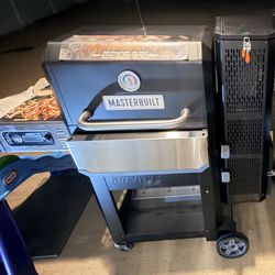 New Masterbuilt Gravity Series 800 Digital Charcoal Griddle + Grill + Smoker