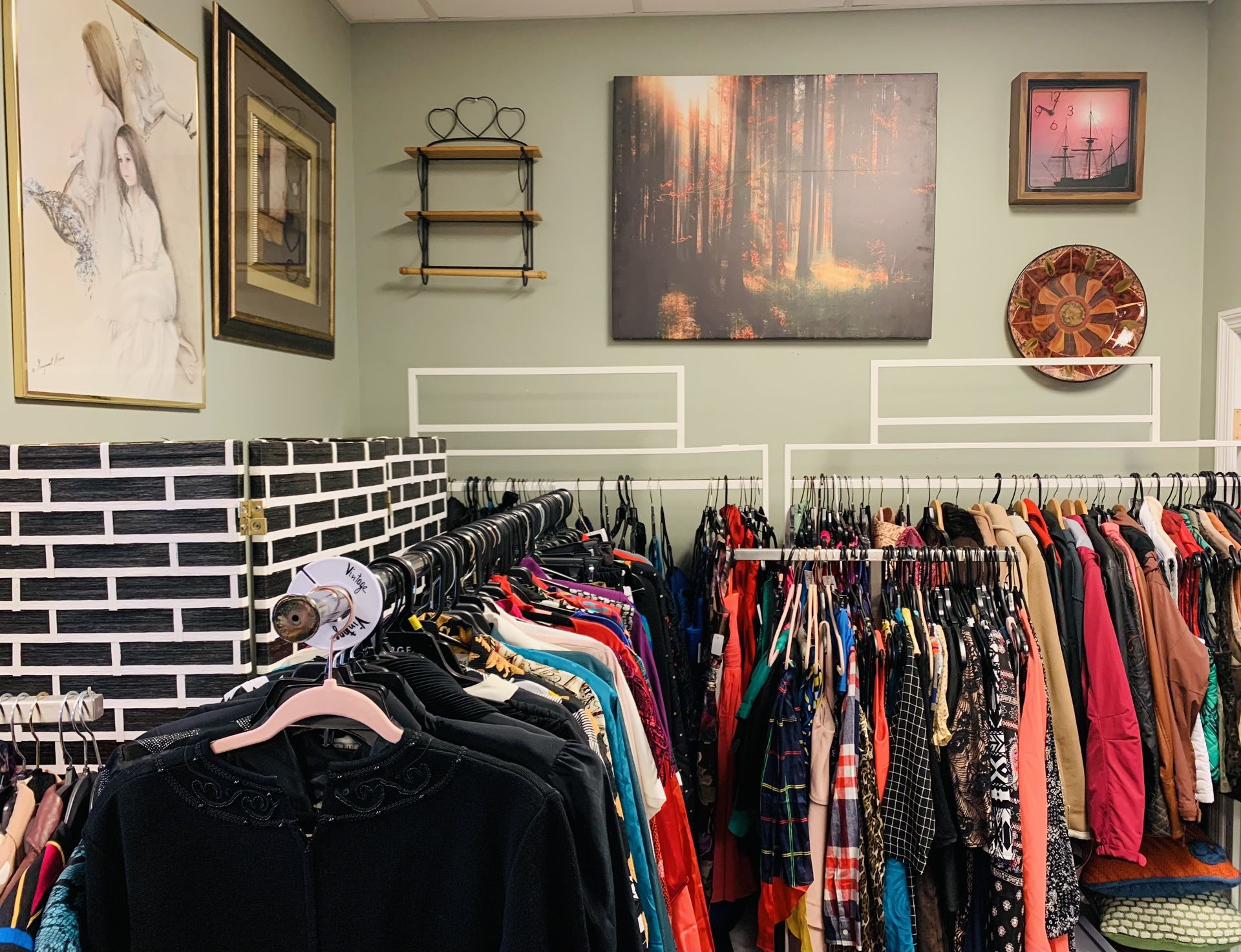 Ocala’s Premiere Consignment Boutique For Best Deals for Sale in Ocala