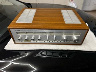 Yamaha CR-820 Receiver