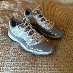 Jordan 11 cement grey Lows