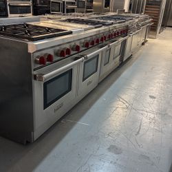 60 Inch Wolf Full Gas Range 
