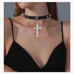 2 Piece Punk Leather Choker & Bracelet Set