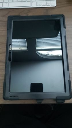 Microsoft surface pro 6 512 GB come with loads of extras!!!