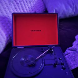 Crosley record player with bluetooth 