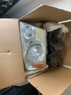 2006 Ford F-150 headlights