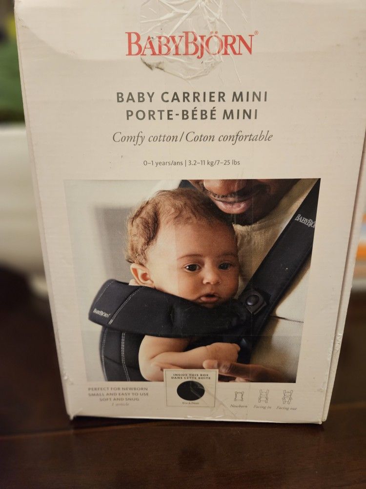 BabyBjorn Baby Mini Carrier - Black
