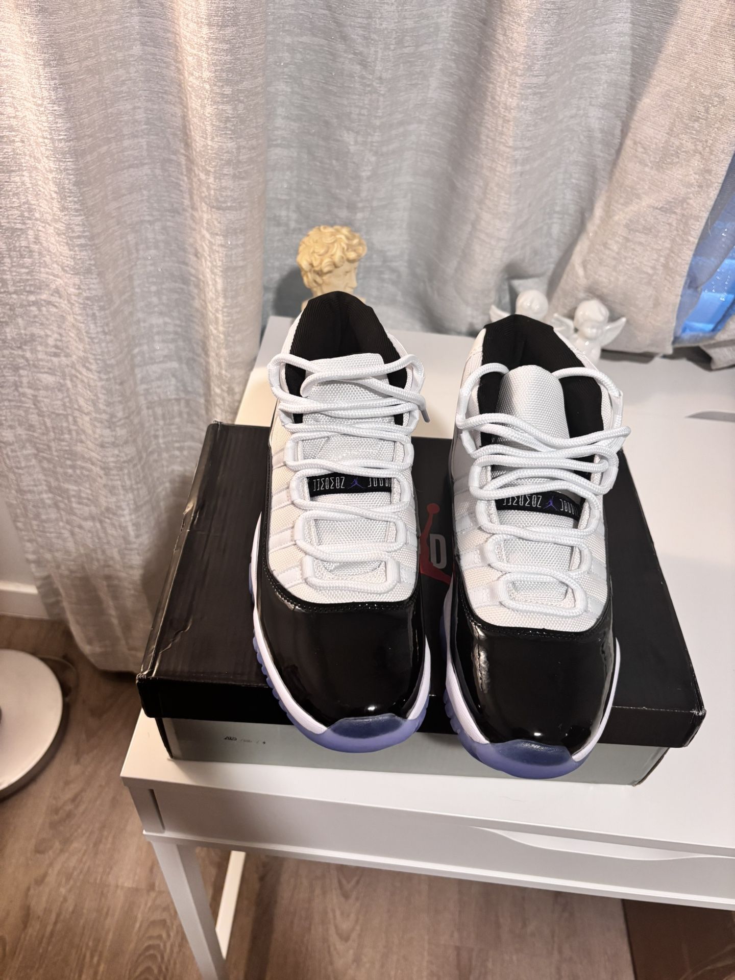 Jordan 11 Concord Brand New
