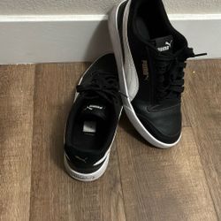 Pumas Shoes 