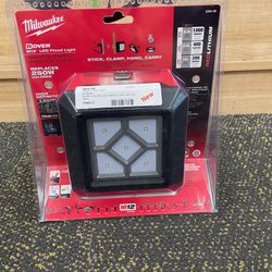 Milwaukee 2364-20 M12 1000 Lumens LED ROVER Compact Flood Light - Tool Only. Brand New