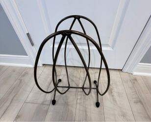 Magazine rack