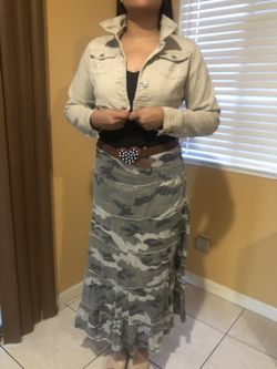 Several pieces med lg army colors skirt/jeans/jacket$10 each free belts with the purchase of three pieces