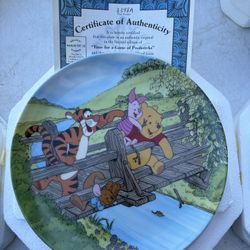 Disney Collectable Plates With Certificates 