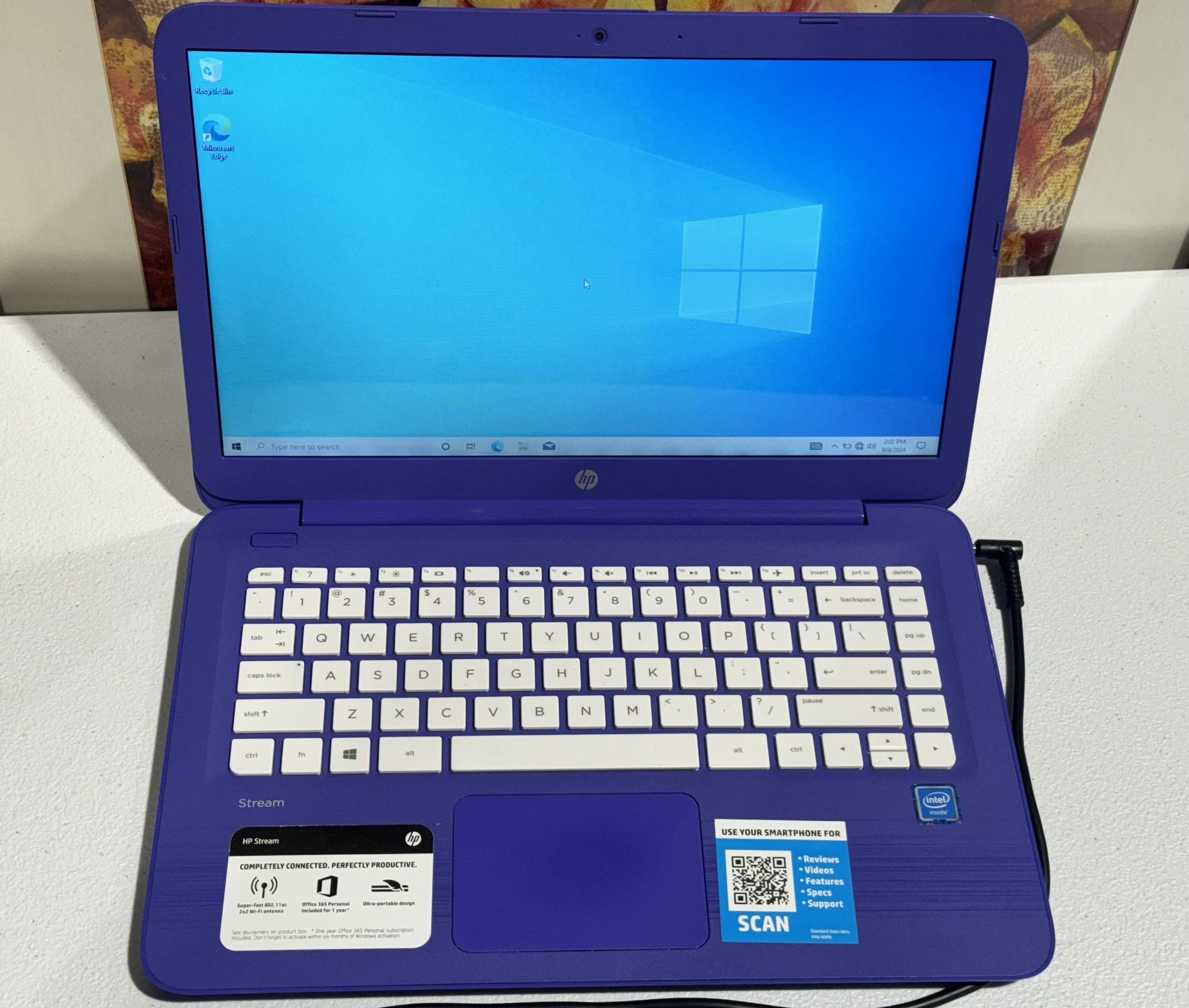 HP Stream Laptop Intel Celeron N3060 1.60GHz 4GB RAM Purple with charger