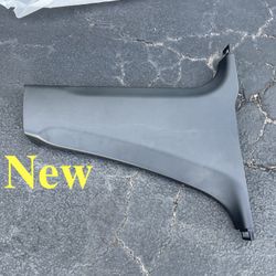 2013-2017 Honda Accord Sedan Lower Center Pillar Garnish Used Oem Rh