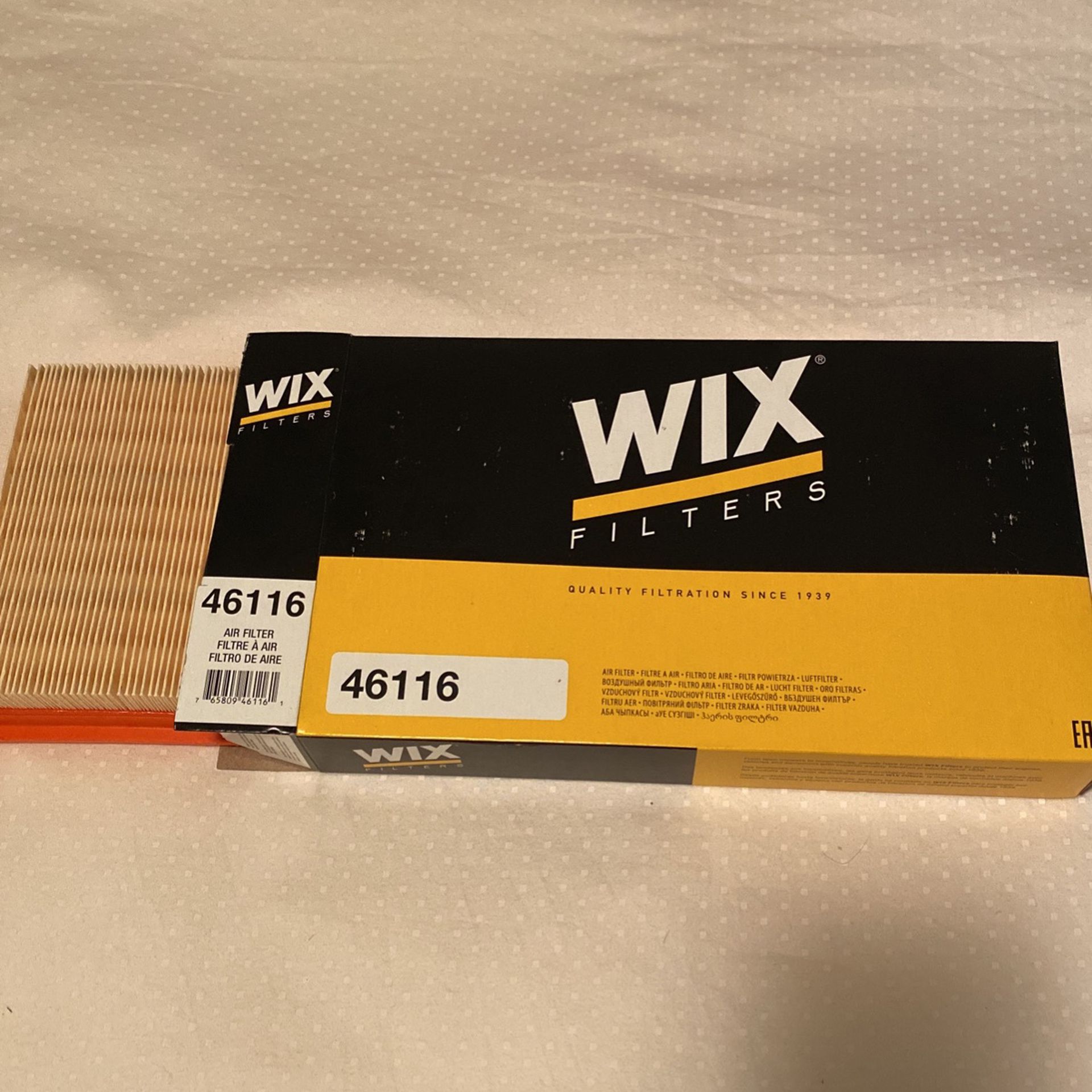 Nissan /other Wix 46116 Air filter