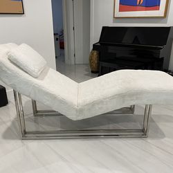 Modern Chaise Lounge Chair White Faux Fur Chrome Base Luxury