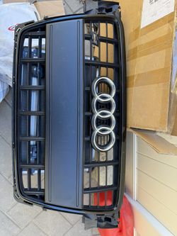 Audi S4 Grill Original/Factory