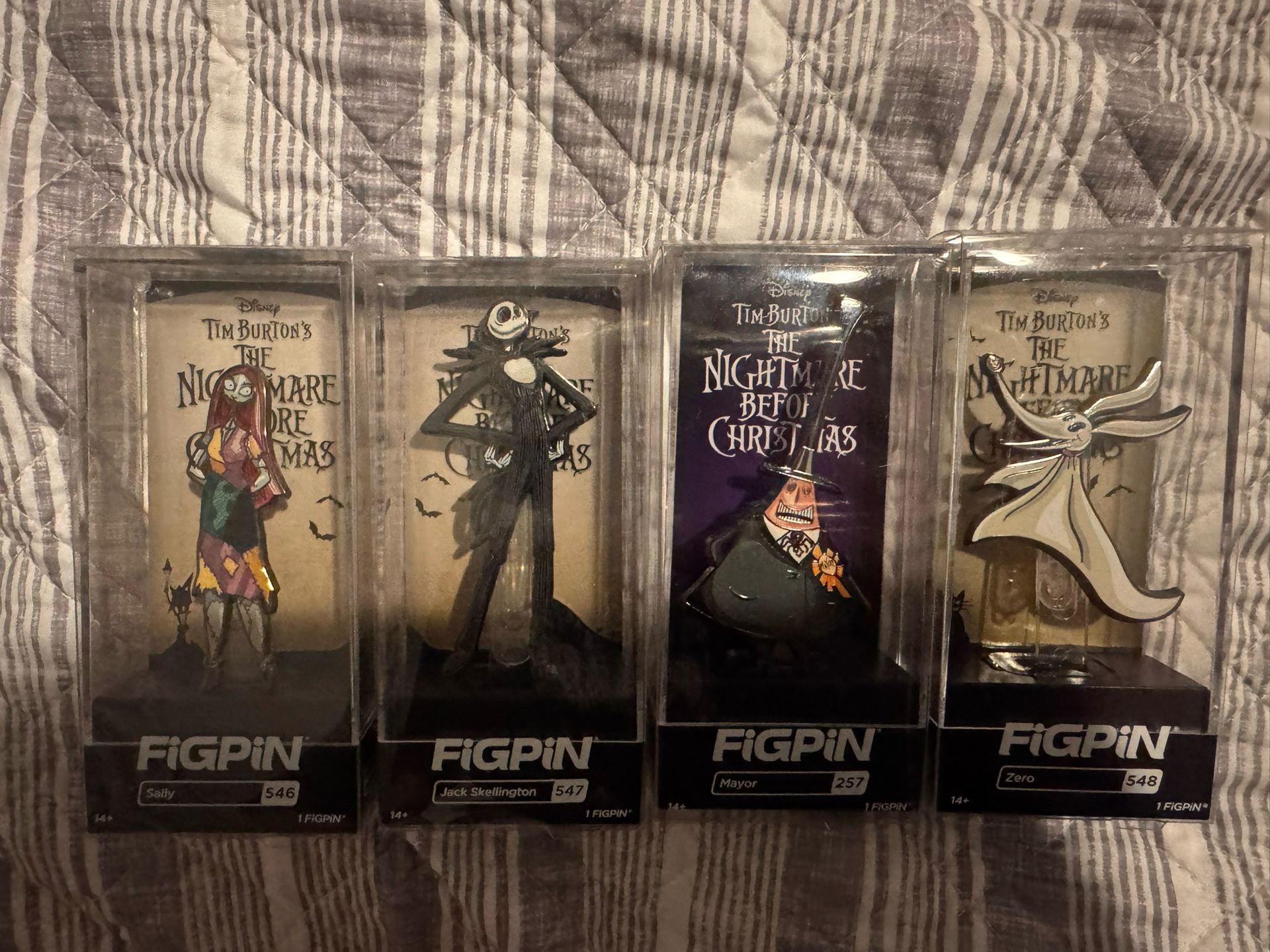 Nightmare before Christmas Fig Pin set