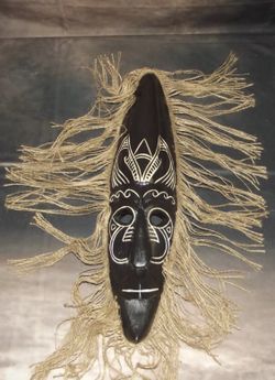 Wooden Tiki Wall Decor