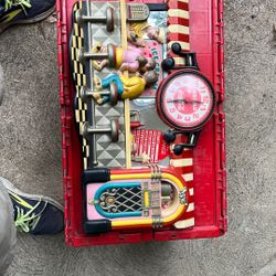 Vintage Coca-Cola Clock Diner